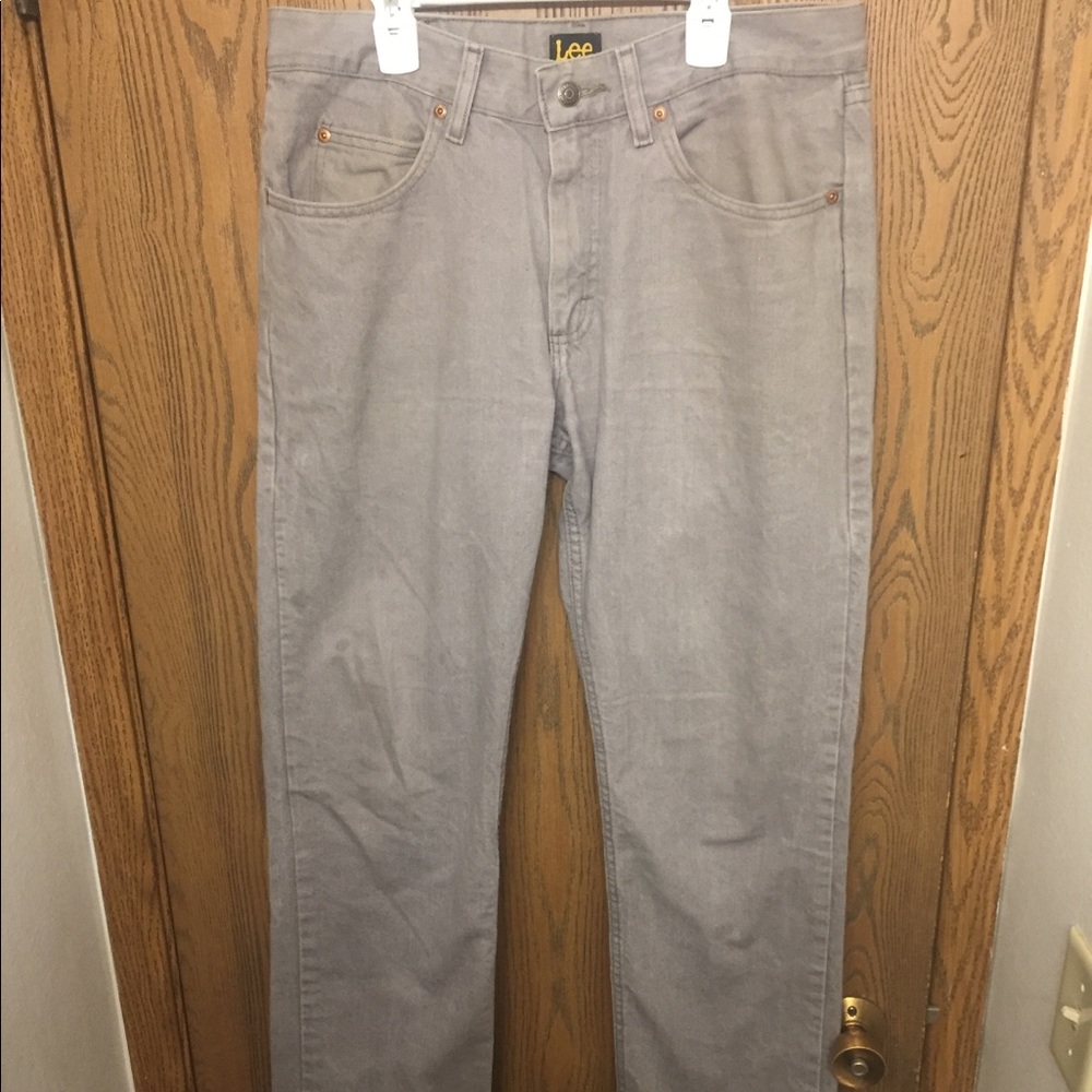Lee’s Gray Regular Fit 32x30